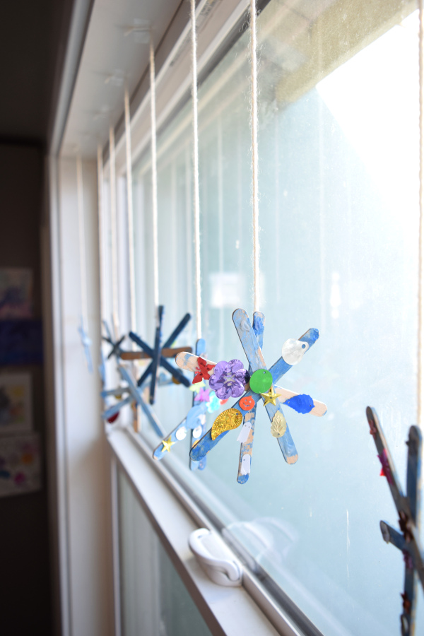 Sparkly Snowflake craft in window