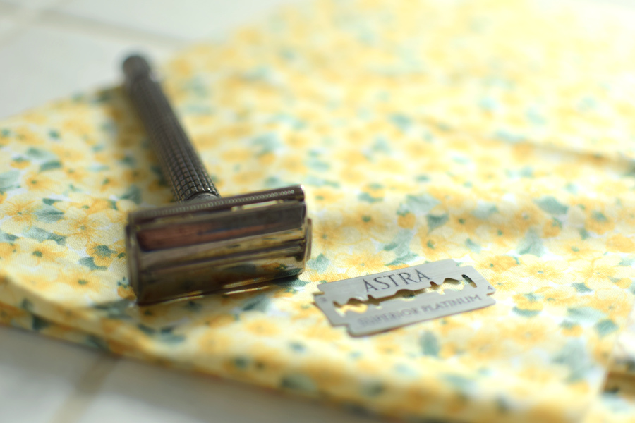 safety razor and blade